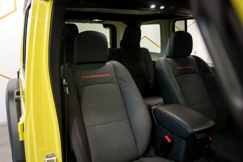 Jeep Wrangler din 2024 cu 2.265 km - oferta JEE114912 - foto 32