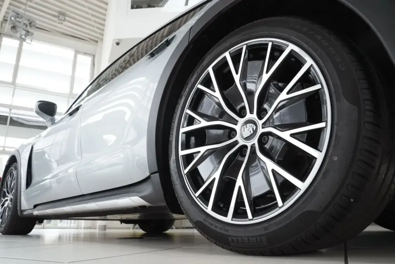 Porsche Taycan din 2021 cu 99.900 km - oferta POR114934 - foto 10