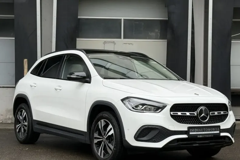 Mercedes-Benz GLA 200 din 2022 cu 59.000 km - oferta MER114955 - foto 9