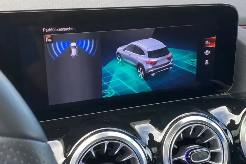 Mercedes-Benz GLA 220 din 2023 cu 49.804 km - oferta MER114956 - foto 25