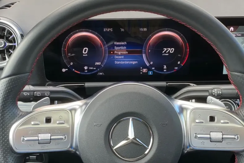 Mercedes-Benz GLA 220 din 2023 cu 49.804 km - oferta MER114956 - foto 27