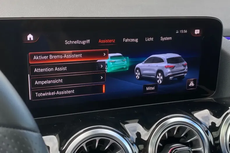 Mercedes-Benz GLA 220 din 2023 cu 49.804 km - oferta MER114956 - foto 30