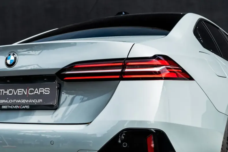 BMW 520 din 2024 cu 18.000 km - oferta BMW114960 - foto 10