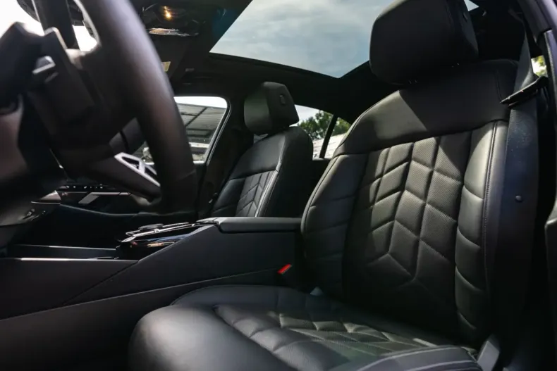 BMW 520 din 2024 cu 18.000 km - oferta BMW114960 - foto 25