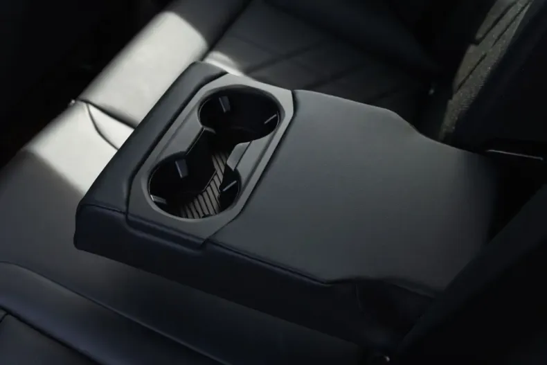 BMW 520 din 2024 cu 18.000 km - oferta BMW114960 - foto 26