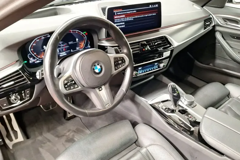 BMW 540 din 2023 cu 57.550 km - oferta BMW114962 - foto 4