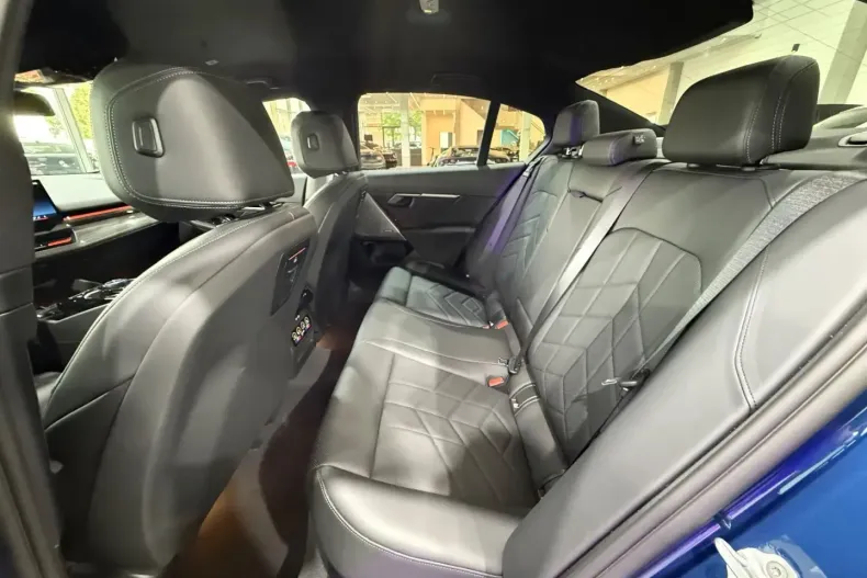 BMW 520 din 2024 cu 25.700 km - oferta BMW114965 - foto 22