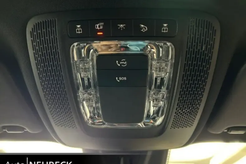 Mercedes-Benz GLA 220 din 2022 cu 52.999 km - oferta MER114967 - foto 19