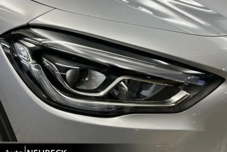 Mercedes-Benz GLA 220 din 2022 cu 52.999 km - oferta MER114967 - foto 24