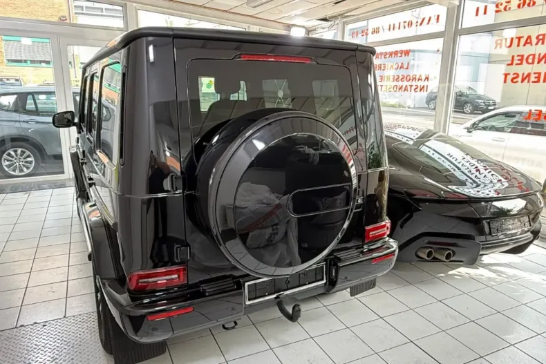 Mercedes-Benz G 400 din 2024 cu 30.000 km - oferta MER114972 - foto 8