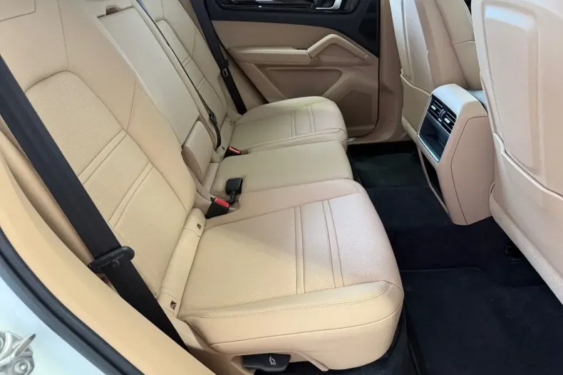 Porsche Cayenne din 2022 cu 78.000 km - oferta POR114975 - foto 17