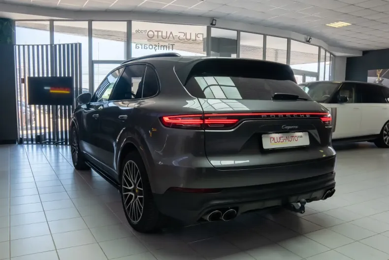 Porsche Cayenne din 2021 cu 68.091 km - oferta POR114976 - foto 3
