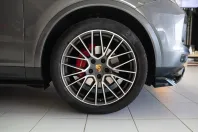 Porsche Cayenne din 2021 cu 68.091 km - oferta POR114976 - foto 21