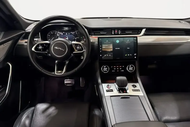 Jaguar F-Pace din 2023 cu 87.940 km - oferta JAG114988 - foto 4