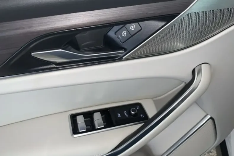 Jaguar F-Pace din 2021 cu 96.300 km - oferta JAG114991 - foto 18