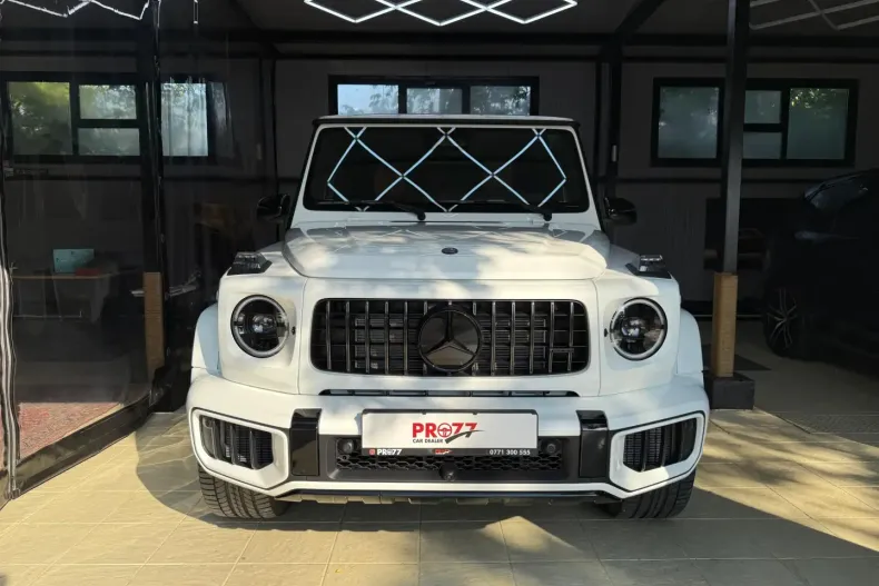 Mercedes-Benz G 63 AMG din 2025 cu 2.500 km - oferta MER115000 - foto 2
