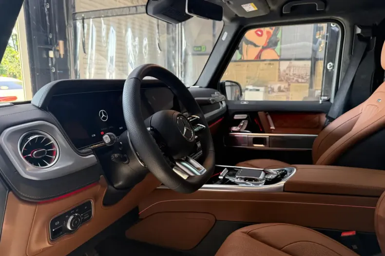 Mercedes-Benz G 63 AMG din 2025 cu 2.500 km - oferta MER115000 - foto 22