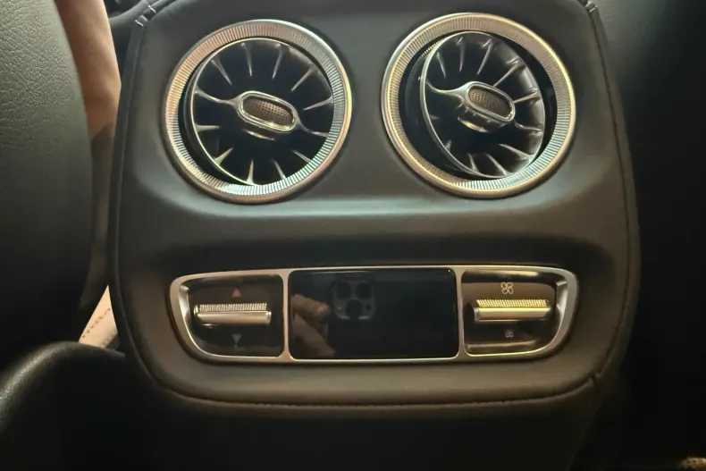 Mercedes-Benz G 63 AMG din 2025 cu 2.500 km - oferta MER115000 - foto 29