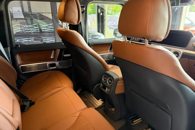 Mercedes-Benz G 63 AMG din 2025 cu 2.500 km - oferta MER115000 - foto 32