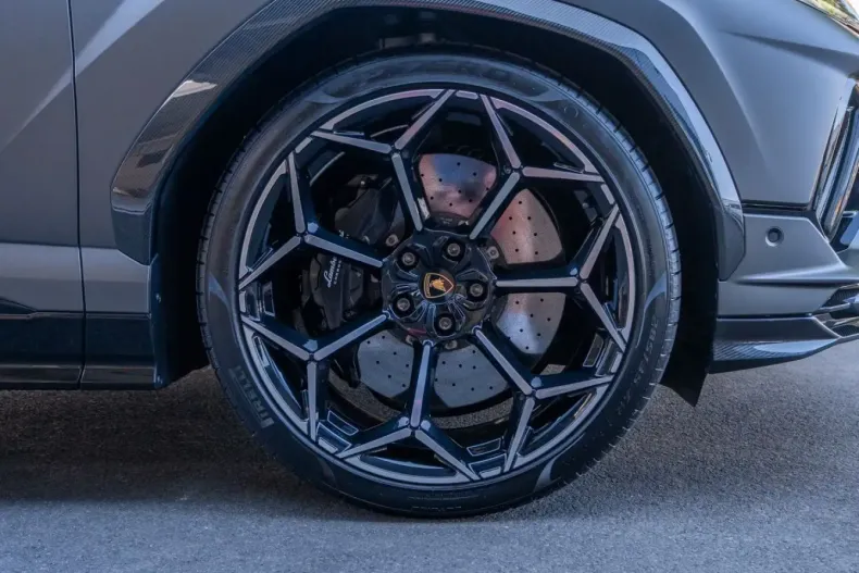 Lamborghini Urus din 2023 cu 12.580 km - oferta LAM115012 - foto 8