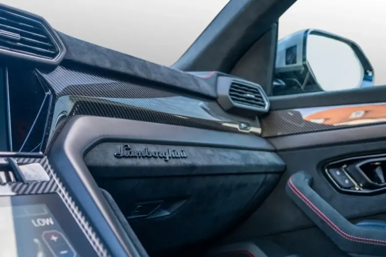 Lamborghini Urus din 2023 cu 12.580 km - oferta LAM115012 - foto 23