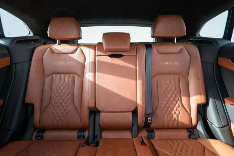 Lamborghini Urus din 2023 cu 1.990 km - oferta LAM115014 - foto 21