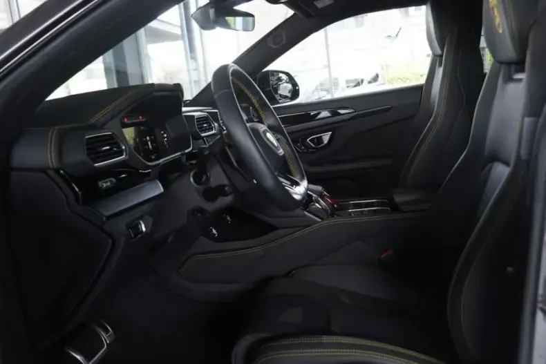 Lamborghini Urus din 2022 cu 22.000 km - oferta LAM115019 - foto 17