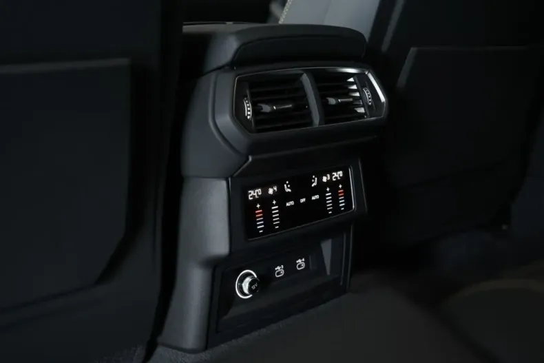 Lamborghini Urus din 2022 cu 22.000 km - oferta LAM115019 - foto 20