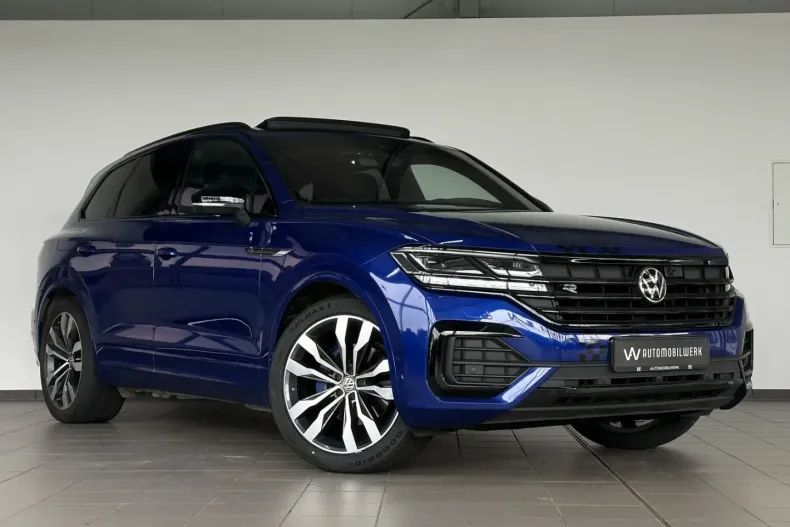 Volkswagen Touareg din 2022 cu 87.639 km - oferta VOL115027 - foto 3