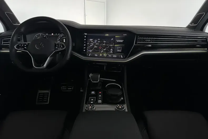 Volkswagen Touareg din 2022 cu 87.639 km - oferta VOL115027 - foto 10