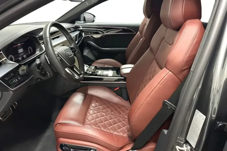 Audi A8 din 2022 cu 60.780 km - oferta AUD115033 - foto 8