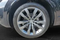 Volkswagen Touareg din 2020 cu 81.466 km - oferta VOL115048 - foto 4