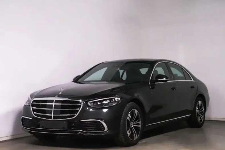 Mercedes-Benz S 450 din 2023 cu 8.969 km - oferta MER115051 - foto 1