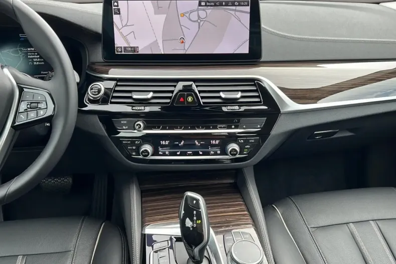 BMW 520 din 2021 cu 36.000 km - oferta BMW115056 - foto 19