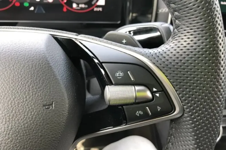 Skoda Kodiaq din 2024 cu 27.500 km - oferta SKO115058 - foto 8