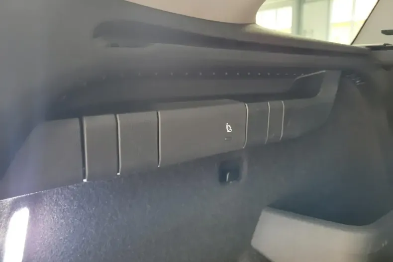 Skoda Kodiaq din 2024 cu 28.266 km - oferta SKO115060 - foto 10