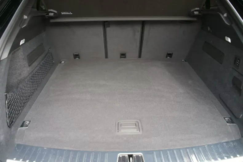 Porsche Cayenne din 2025 cu 3.000 km - oferta POR115068 - foto 6