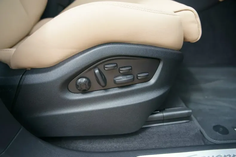 Porsche Cayenne din 2025 cu 3.000 km - oferta POR115068 - foto 8