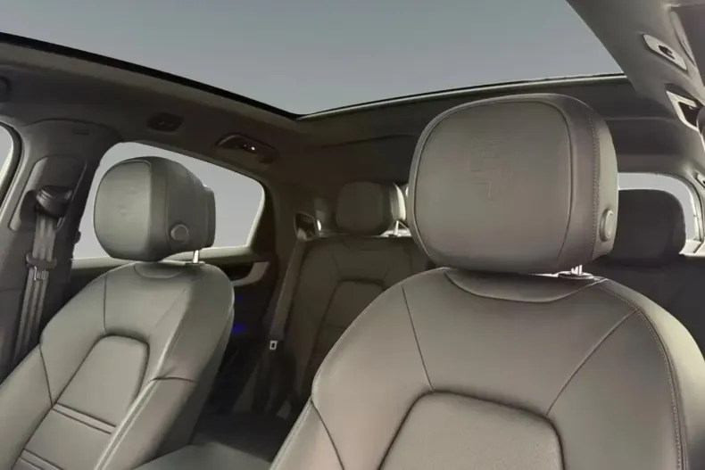 Porsche Cayenne din 2025 cu 8.212 km - oferta POR115070 - foto 14