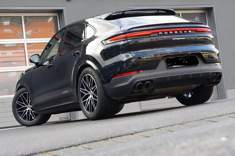 Porsche Cayenne din 2024 cu 7.100 km - oferta POR115071 - foto 6