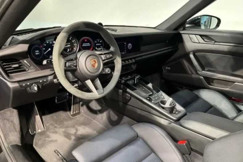 Porsche 992 din 2024 cu 12.800 km - oferta POR115072 - foto 7