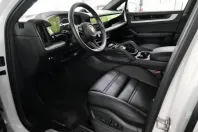 Porsche Cayenne din 2024 cu 9.800 km - oferta POR115073 - foto 7