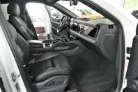 Porsche Cayenne din 2024 cu 9.800 km - oferta POR115073 - foto 8