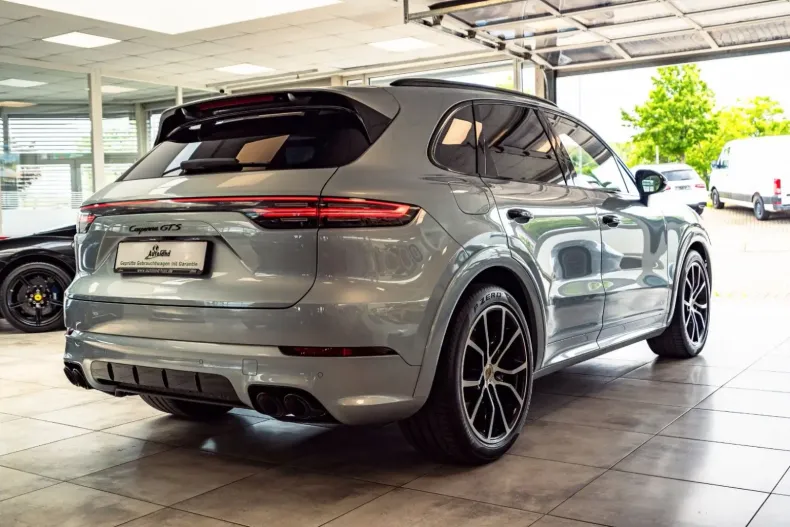 Porsche Cayenne din 2022 cu 59.990 km - oferta POR115074 - foto 6