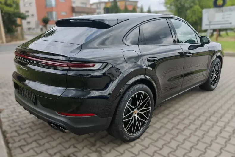 Porsche Cayenne din 2025 cu 50 km - oferta POR115077 - foto 3