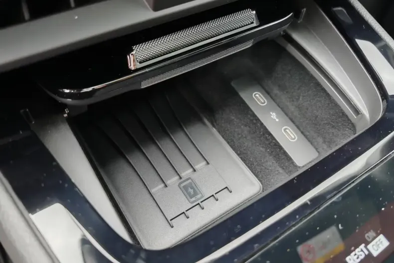 Porsche Cayenne din 2025 cu 50 km - oferta POR115077 - foto 10