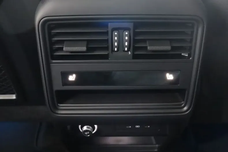 Porsche Cayenne din 2025 cu 20 km - oferta POR115084 - foto 7