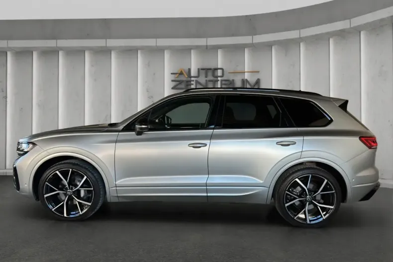 Volkswagen Touareg din 2024 cu 8.790 km - oferta VOL115091 - foto 4