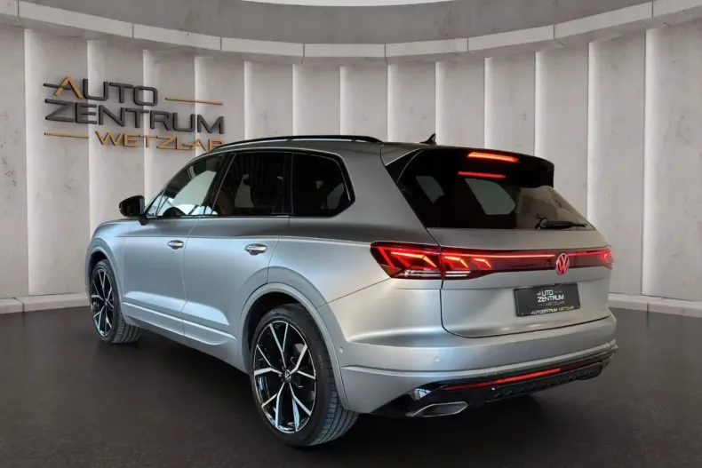 Volkswagen Touareg din 2024 cu 8.790 km - oferta VOL115091 - foto 9