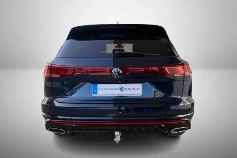 Volkswagen Touareg din 2024 cu 12.900 km - oferta VOL115092 - foto 6